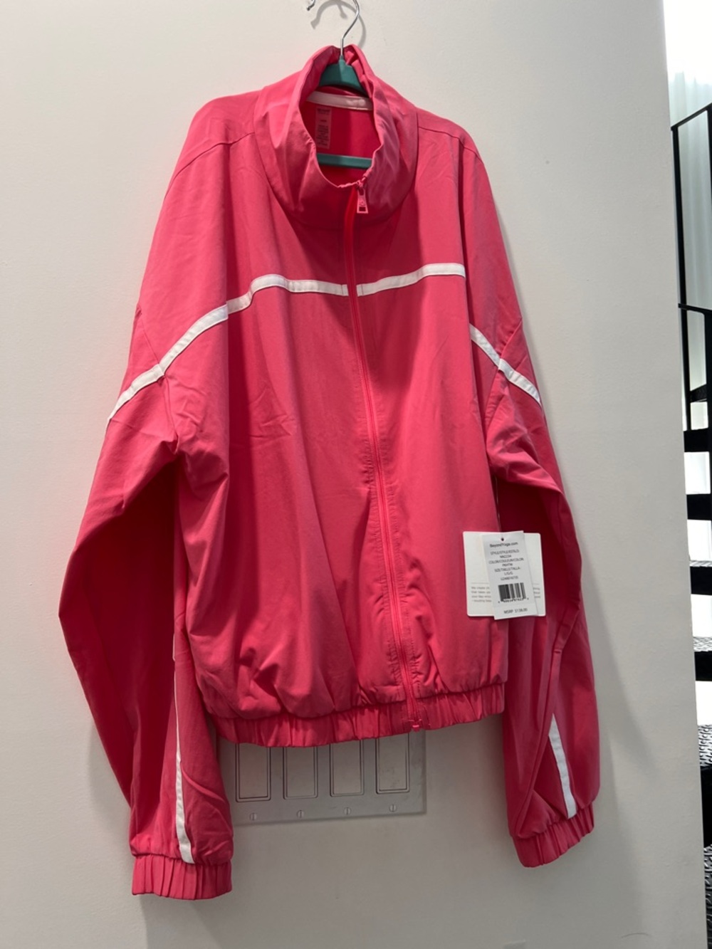 NWT💗Beyond yoga L go retro track jacket Pink Zip Bomber Jacket with White Piping - Picture 10 of 10